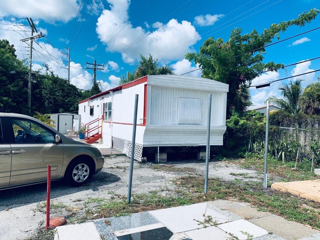 Mobile home trailer for Sale in Palm Beach Shores, FL OfferUp