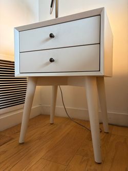 Mid-Century 2-Drawer Nightstand — White