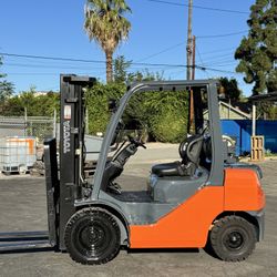 ALL TERRAIN TOYOTA PROPANE FORKLIFT