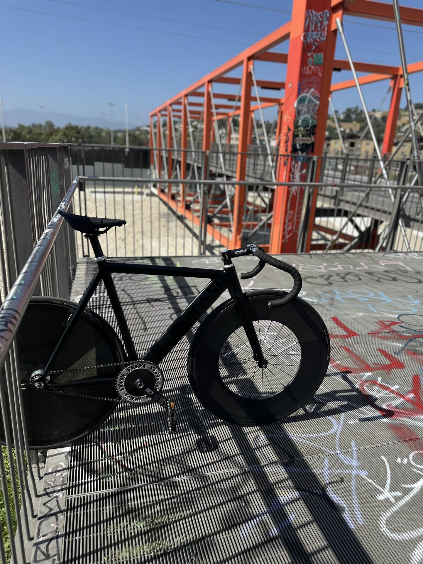 Colossi Low Pro Track Frame