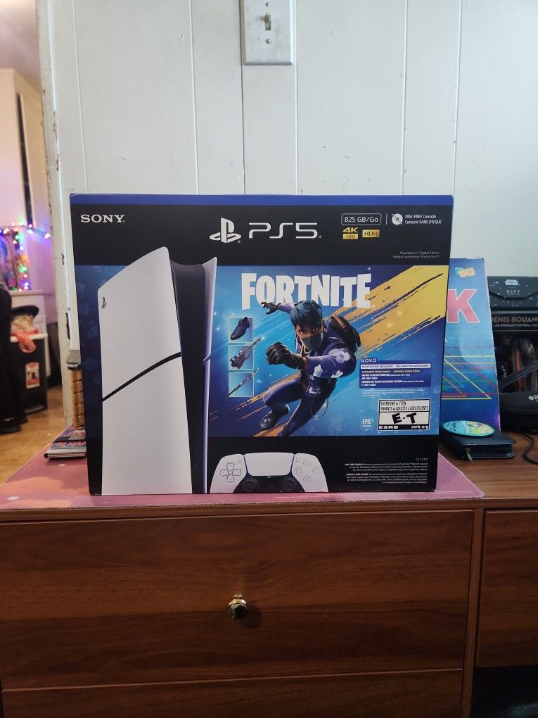 PS5 Flowering Caos Bundle