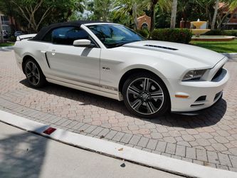 2013 FORD MUSTANG GT CS 6 SPEED
