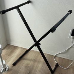 On Stage Keyboard Stand