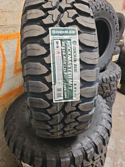 New set of tires mud terrain 35 1250 17 lt