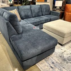 SECTIONAL CHAISE SOFA  -NEW- [EASY CARE FABRIC]
