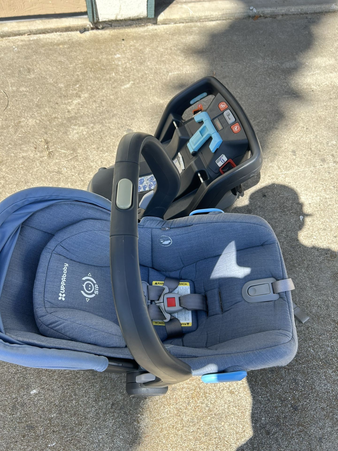 UPPAbaby V2 Infant Car Seat Base