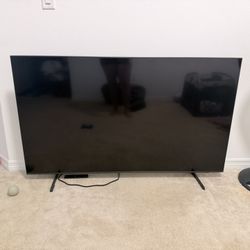 Samsung 60” QLED 4K Smart TV – Model QN60Q80B (2022)