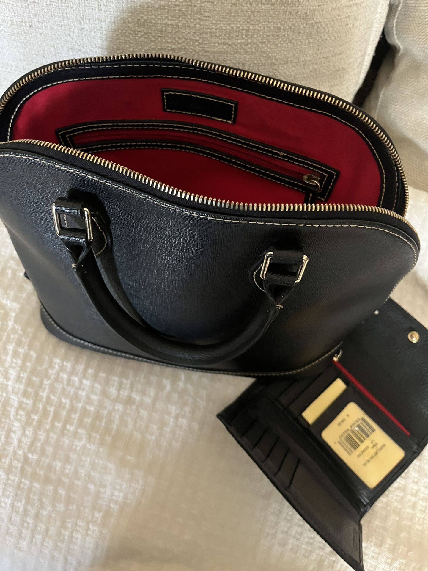 D&B Purse And Wallet