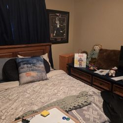 Like New Full Size Mattress Very Comfortable 