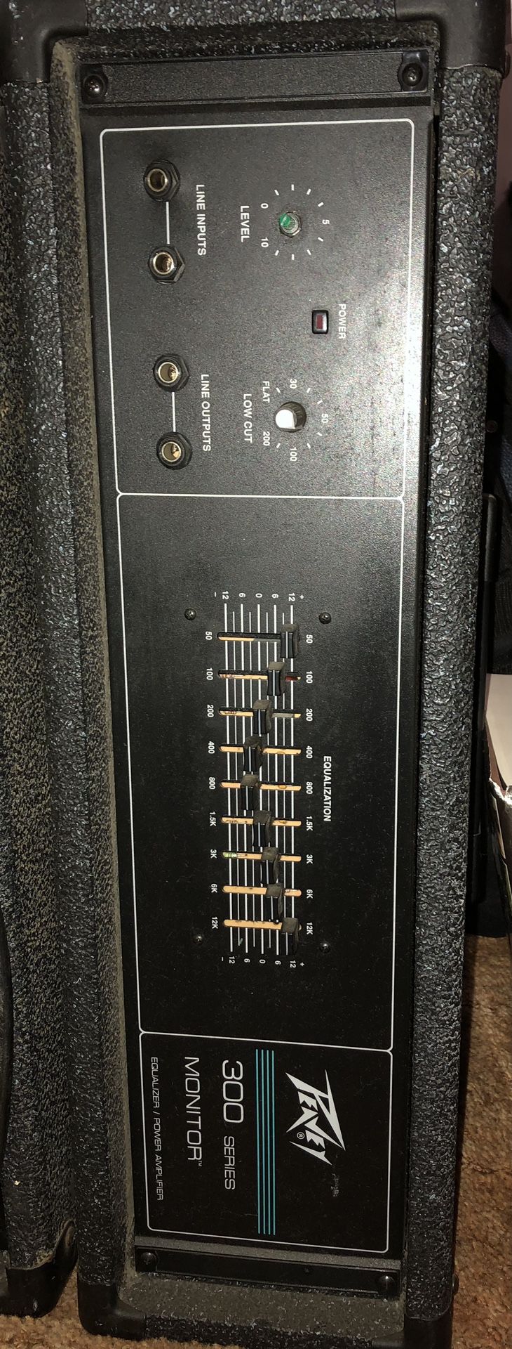 Peavy 300 Series Monitor Amp
