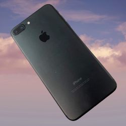 iPhone 7 Plus 128GB Unlocked-$ 149.