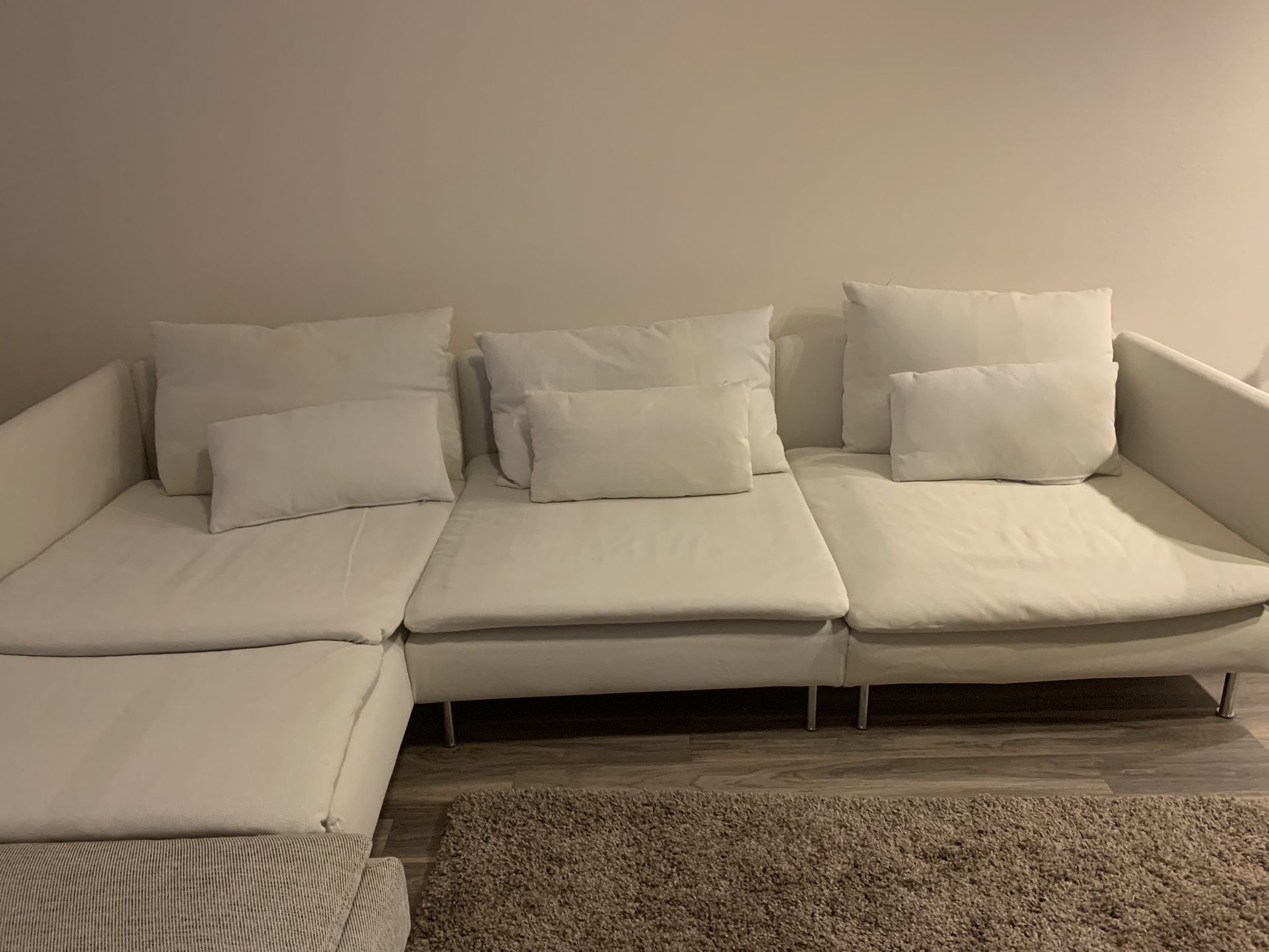 Very stylish IKEA SÖDERHAMN seat sectional Sofa