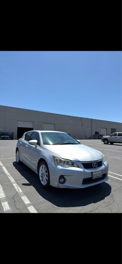 2011 Lexus CT 200h