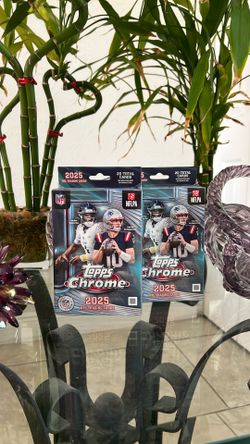 Topps Chrome 2025 Football (x2)