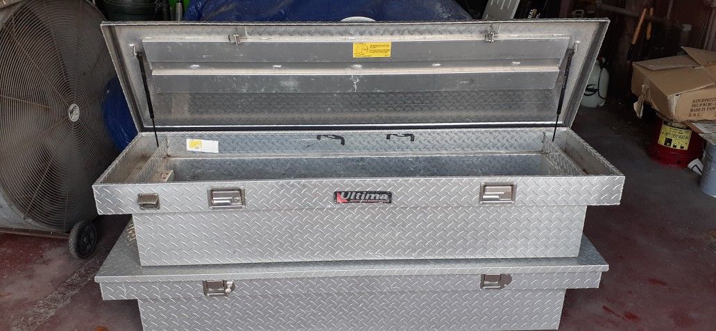 Toolbox, Diamond Plate Aluminum Miniatures From $100 Each With Key