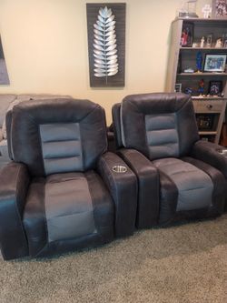 Almost brand new Recliners