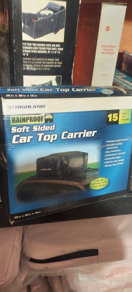 Highland 15 Cu. Ft. Rainproof Car Top Carrier (38"x38"x18") $40