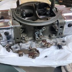 Holley 850cfm Carb