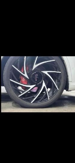 24"Lexani Mugello Rims & Nitto Tires.