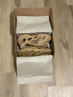 Yeezy 700 V3 tan trainers