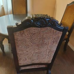 Dinning Table With Four Chairs