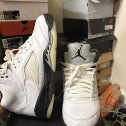 black n white jordan 5s