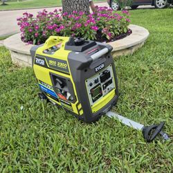 Generador Ryobi 2300watts Super Quiet Like New