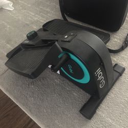 Cubii JR1, Under Desk Elliptical, Bike Pedal Exerciser