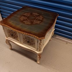 Lamp Table