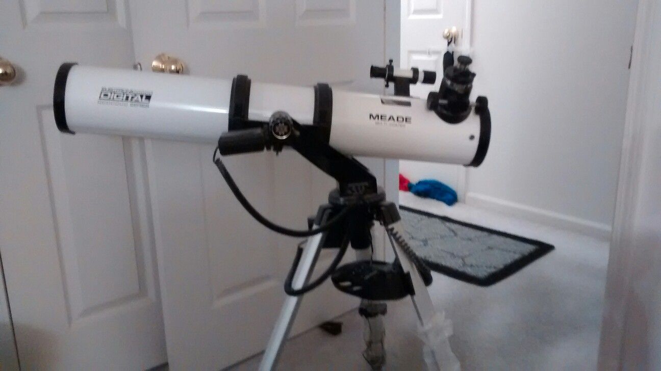 Meade DS114 Telescope for Sale in Round Lake Heights, IL OfferUp