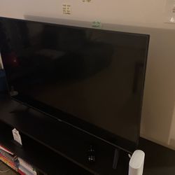 50” Vizio With Wall Mount