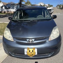 2008 Toyota Sienna LE