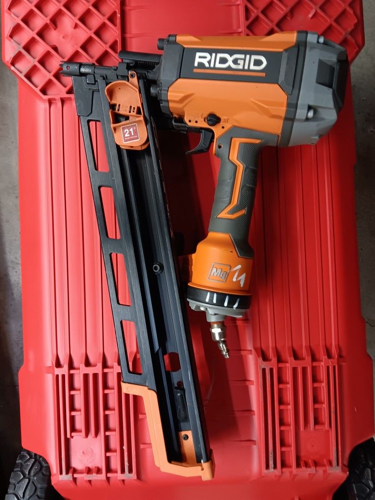 Ridgid Round Head Framing Nailer 21°