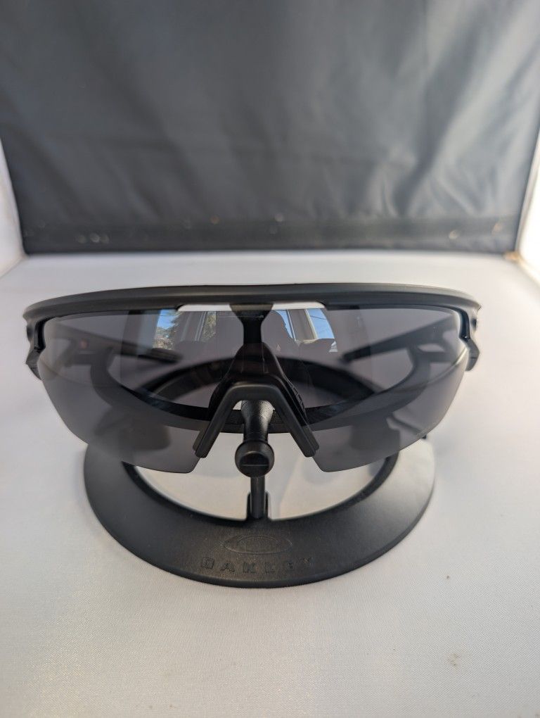 Oakley Sunglasses - Sphaera