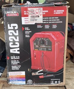 Lincoln Electric 225 Amp Arc/Stick Welder AC225S, 230V NEW IN THE BOX 