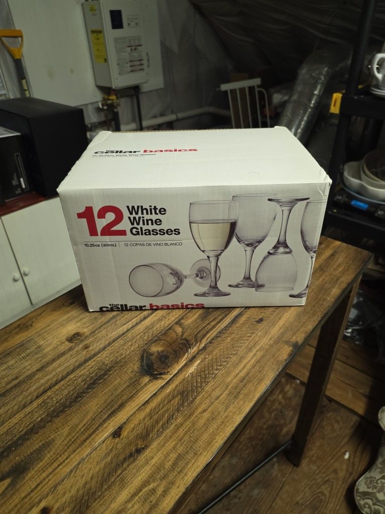 Cellar Basic 12 White Wine Glass Set