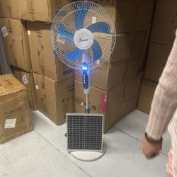 New Rechargeable Solar Fans With Remote & Light ☀️ Delivery Available 