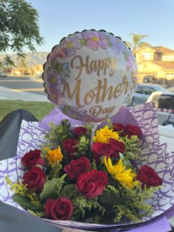 Mother’s Day Bouquets 💐 