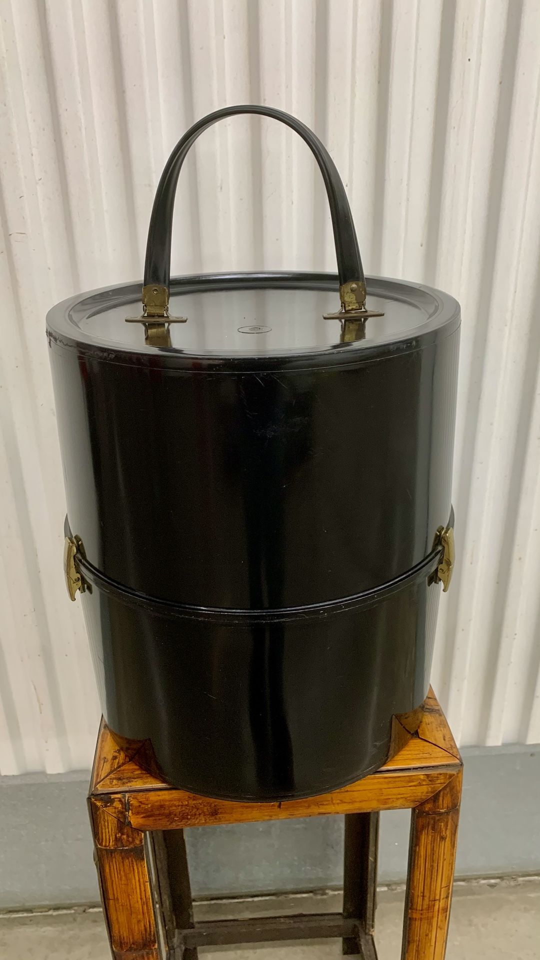 Mid-century 1960’s hat/ wig travel case