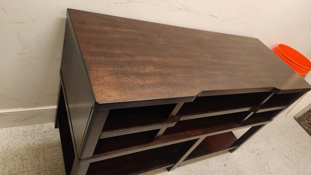 T v table