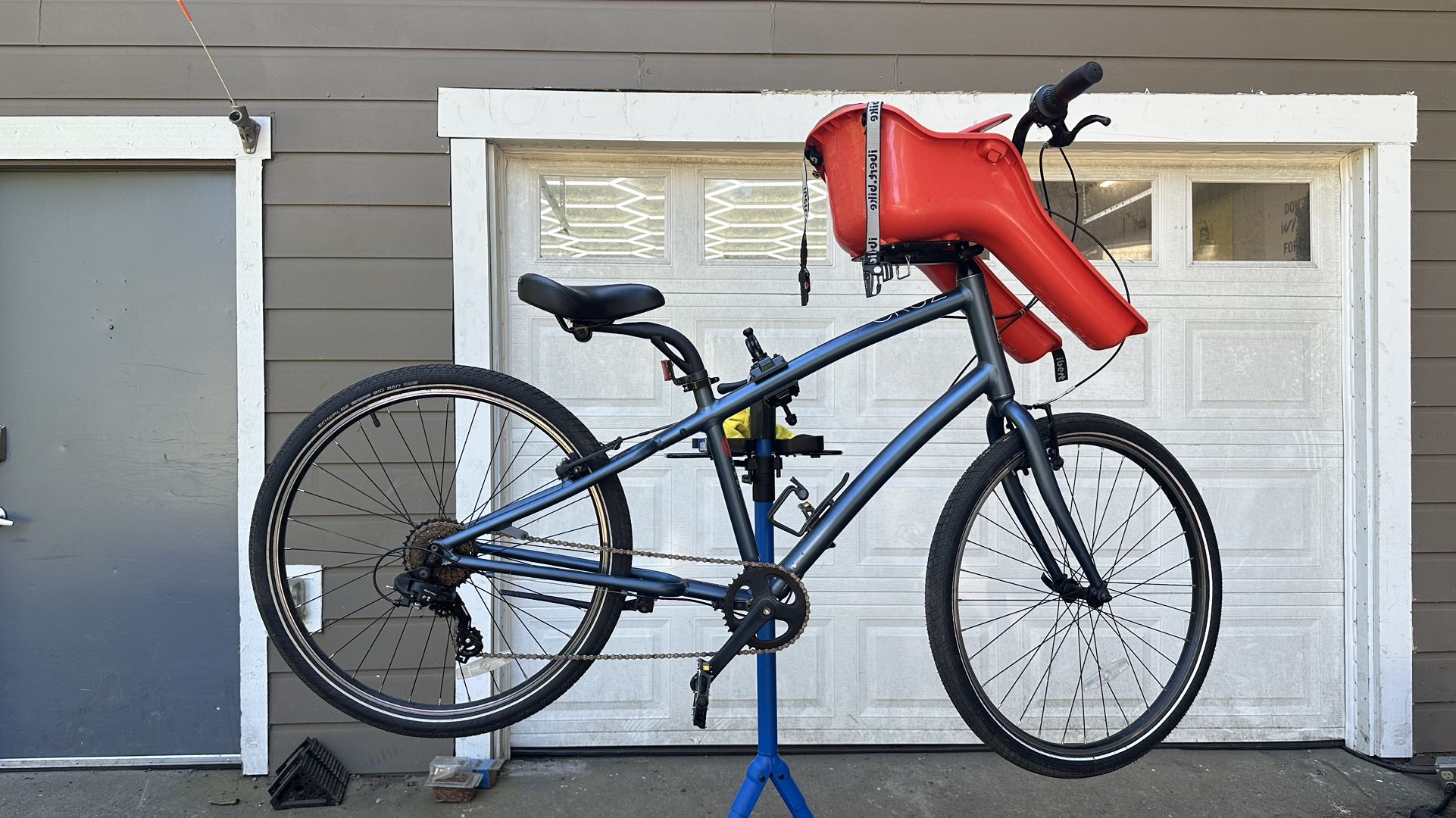 Felt Verza Cruz 7 Cruise Bike