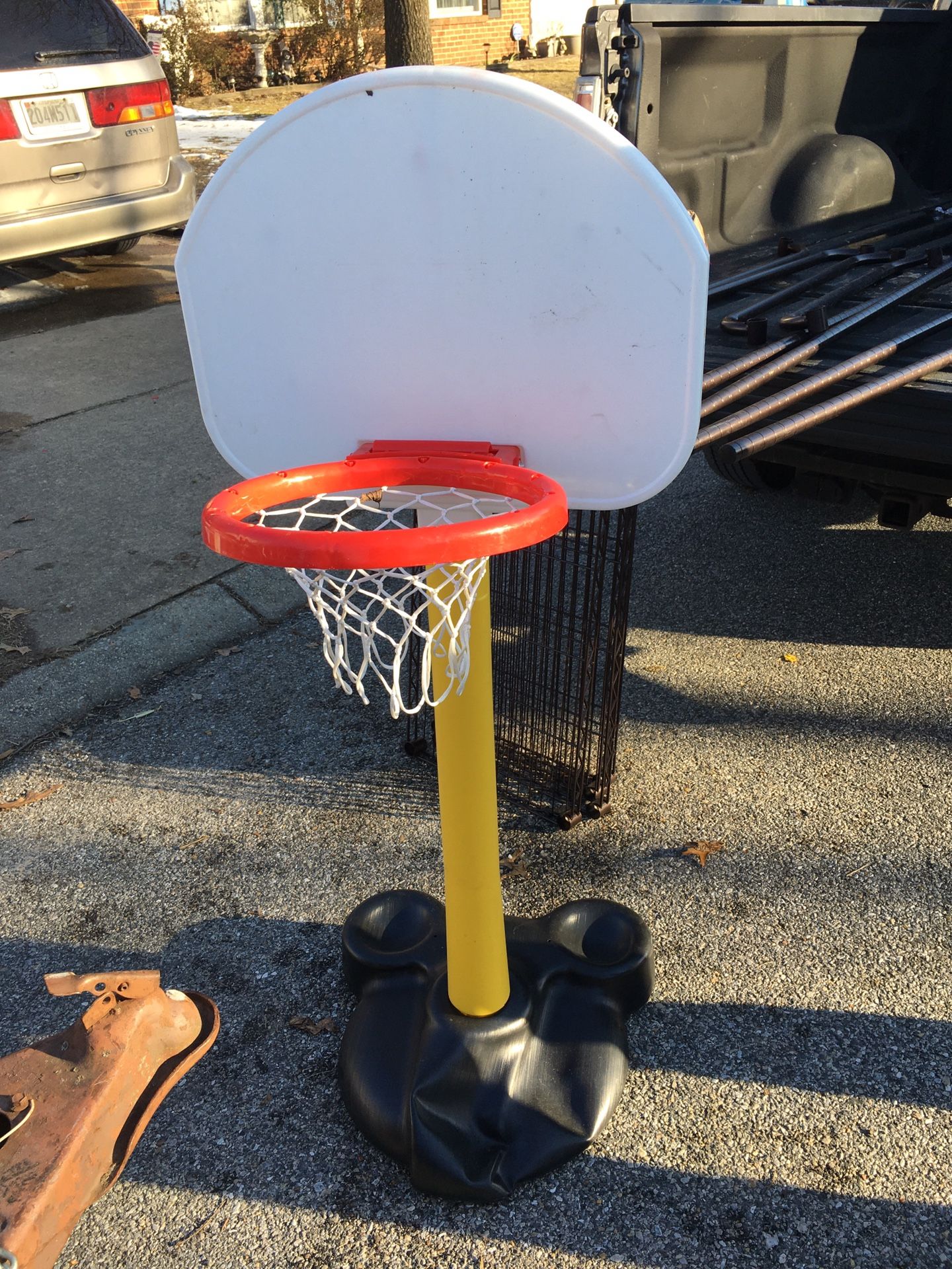 Taller’s Basketball Hoop Only $15