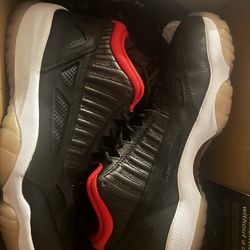 Air Jordan 11 I.E. Bred Low Size 12 M