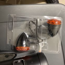 2020 Indian Scout Bobber Sixty Turn Signals