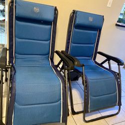 Timber Ridge Zero Gravity Lounge Chair