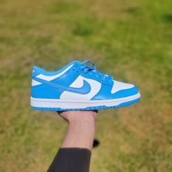 Nike Dunk Low " UNC " 5.5Y / 7W