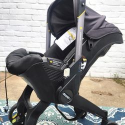 Doona 2-1 Stroller