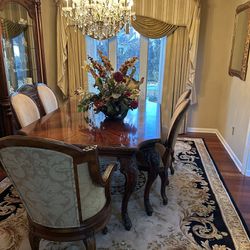 Century Furniture Dining Room Table & Chairs (x6)