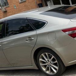 2014 Toyota Avalon