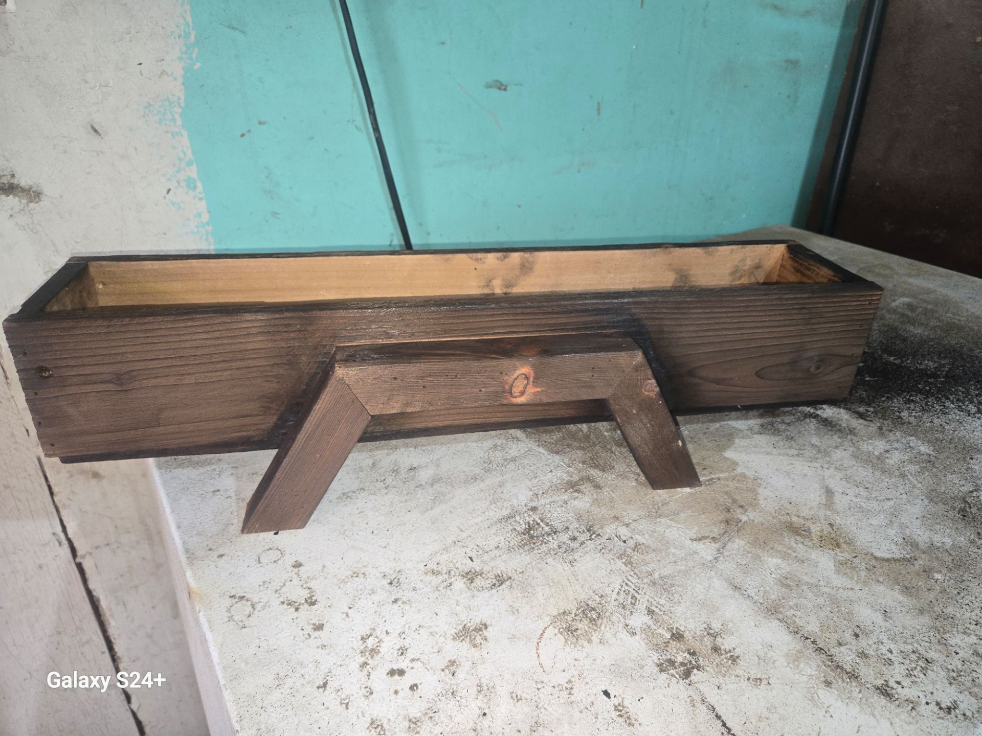 Small seasonal planter
